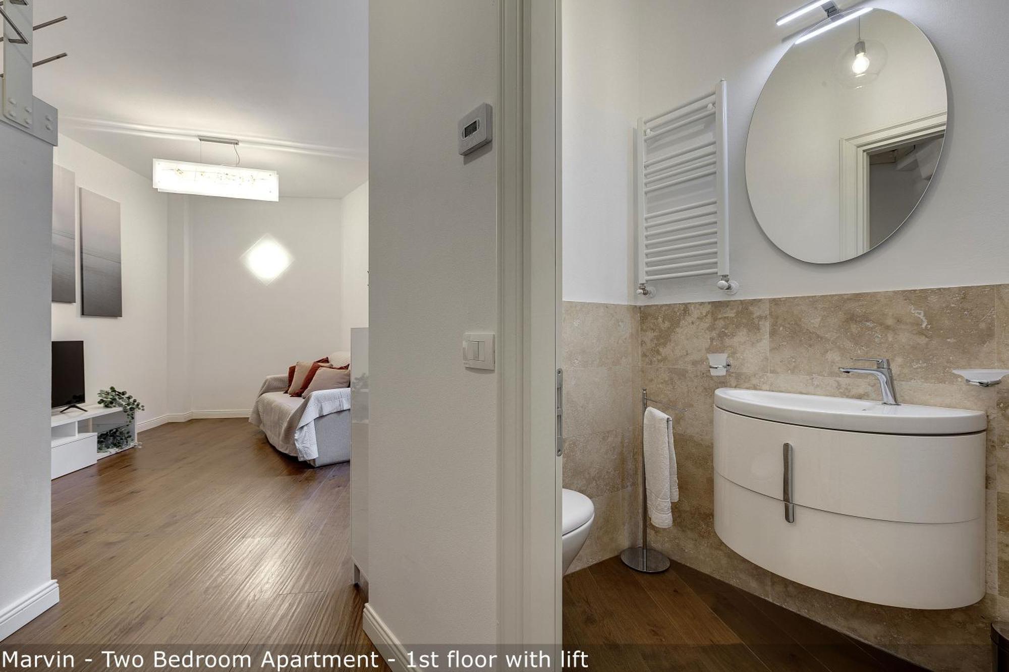 Bonnie - Clyde - Marvin Apartments By Mamo Florence Luaran gambar